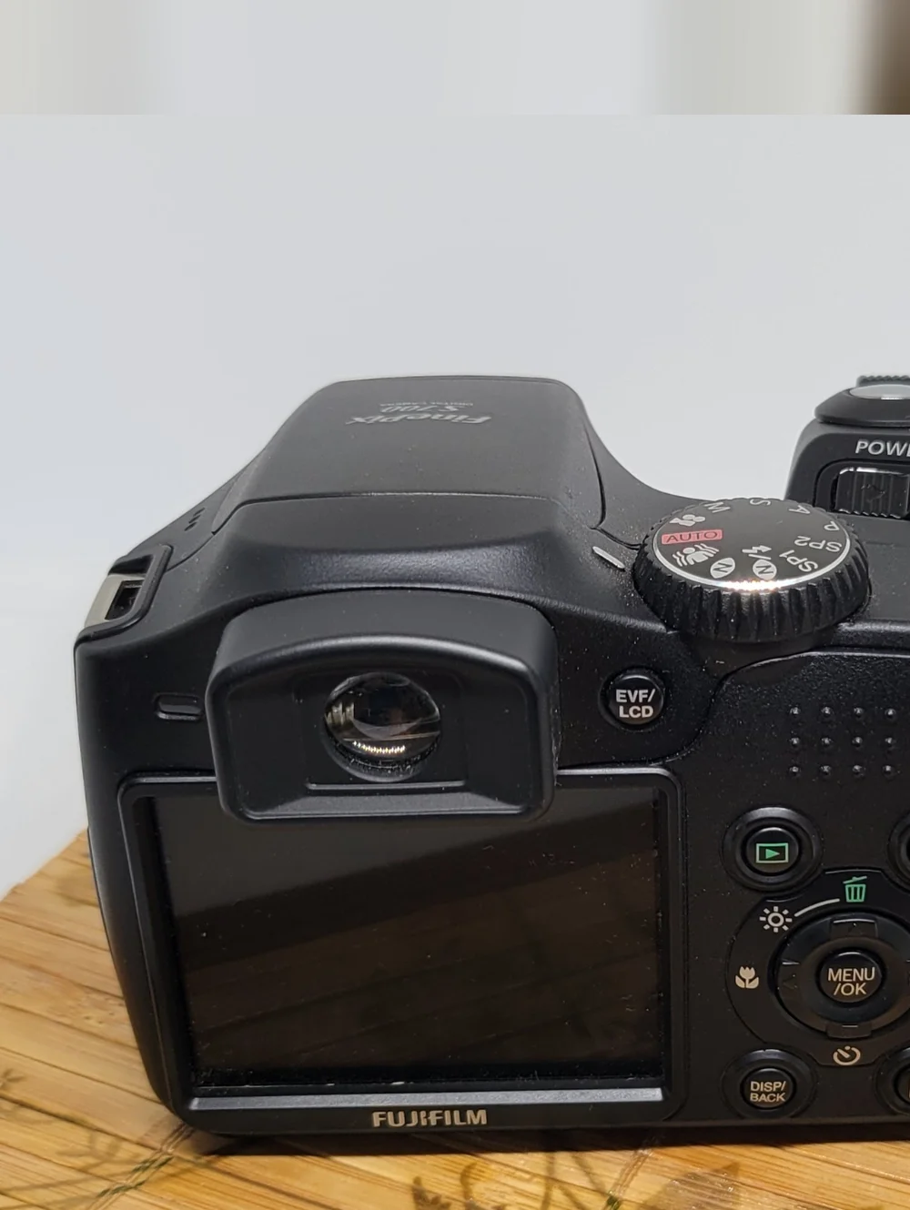Fuji Fine pix S700 Digital Camera With Case